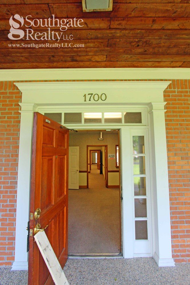 1700 S. 28th Ave. (Suite B)